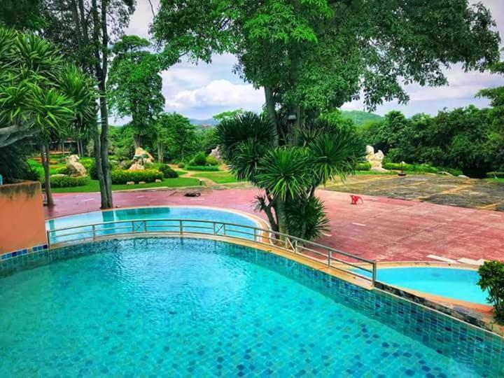 Arayana Phupimarn Resort & Spa Pak Chong Exterior foto