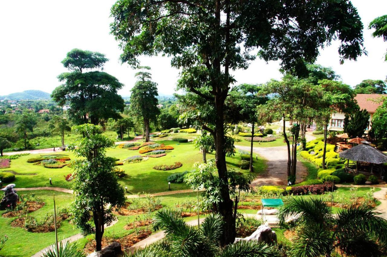 Arayana Phupimarn Resort & Spa Pak Chong Exterior foto