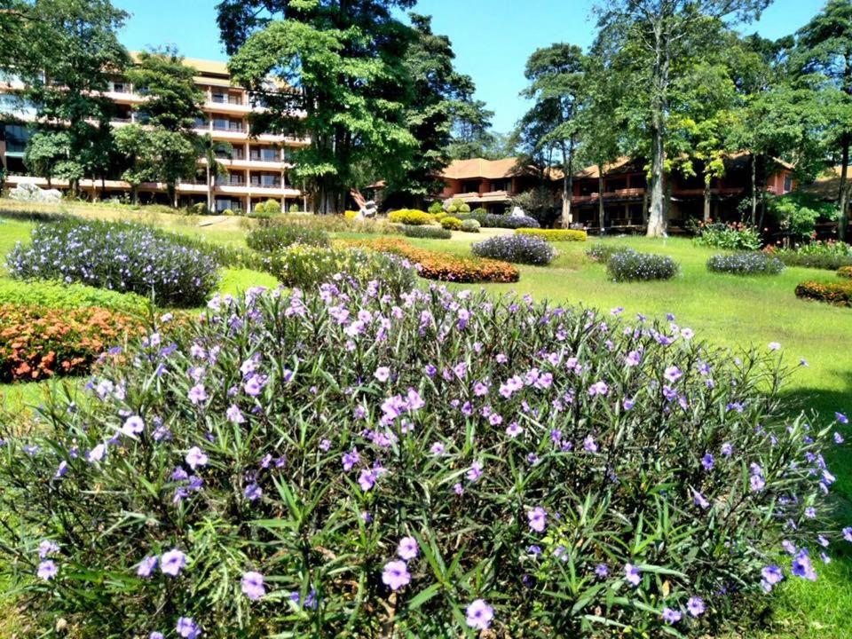 Arayana Phupimarn Resort & Spa Pak Chong Exterior foto