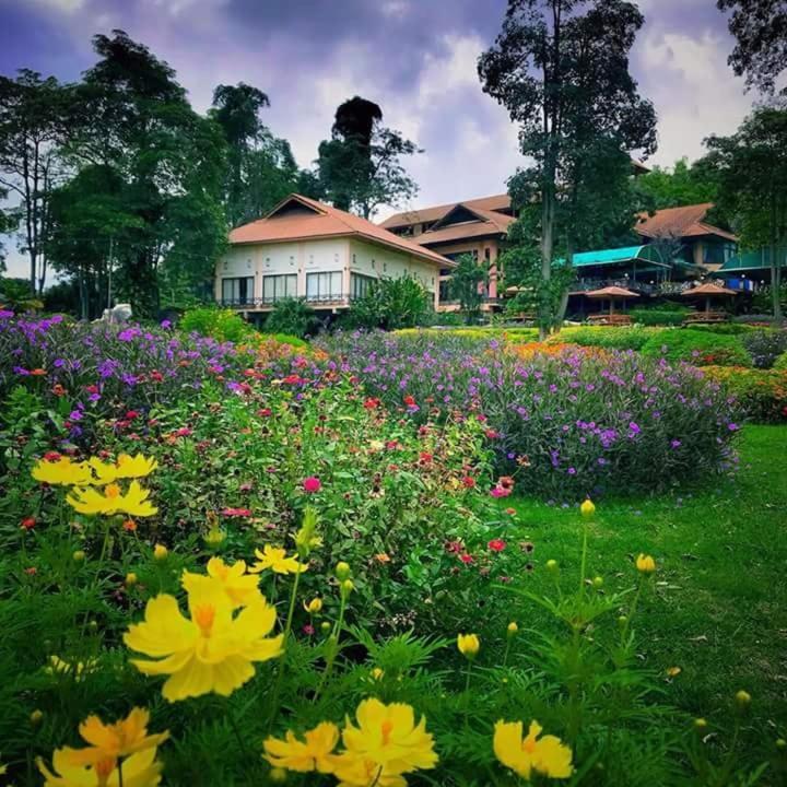 Arayana Phupimarn Resort & Spa Pak Chong Exterior foto